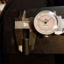 dial_caliper_2_by_reddtigger.jpg